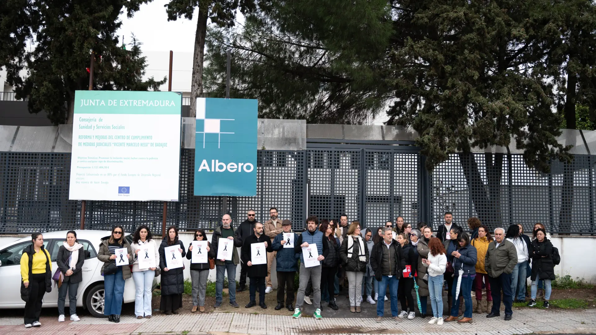Uno de los menores del crimen de Badajoz intenta agredir a otra educadora Uno de los menores del crimen de Badajoz intenta agredir a otra educadora