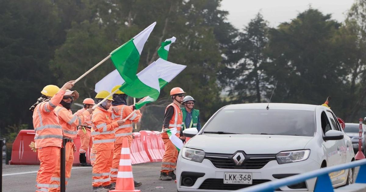 Noticias Antioquia: Habilitan puente de Intercambio Vial José María Córdova