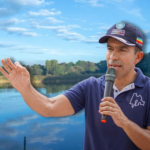 Rey anuncia nuevas medidas para municipios tras el fin del racionamiento