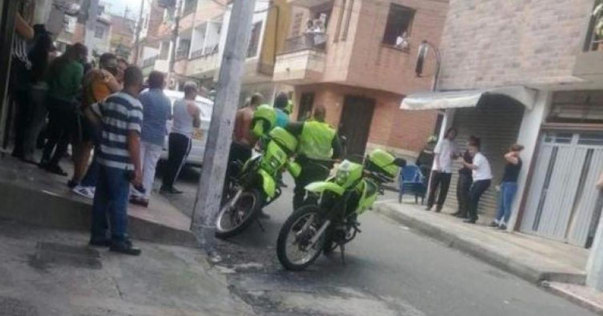 Noticias Medellín:Un padre y su hijo habrían matado a puñaladas acsu vecino