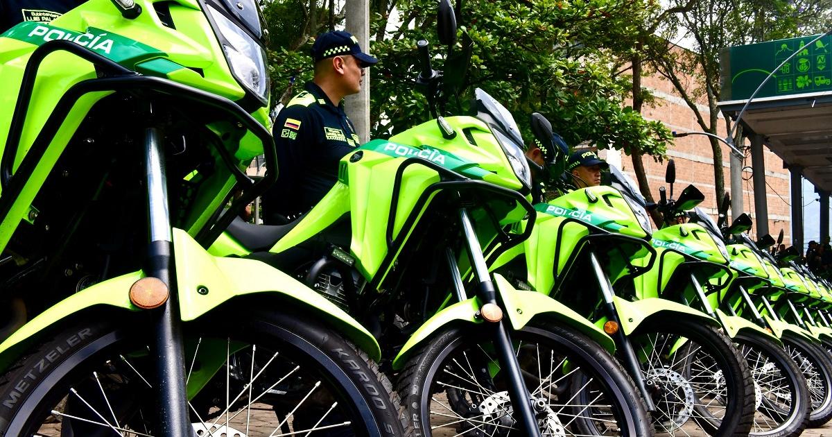 Noticias Antioquia: Entregaron diez motocicletas a la Policía en Girardota Noticias Antioquia: Entregaron diez motocicletas a la Policía en Girardota