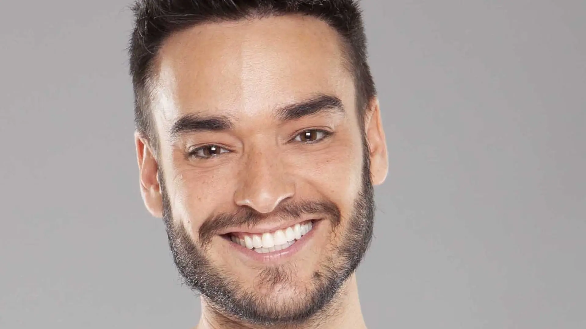 David Moreno ficha por ‘La familia de la tele’ como reportero y lo compatibilizará con ‘La casa de los retos’