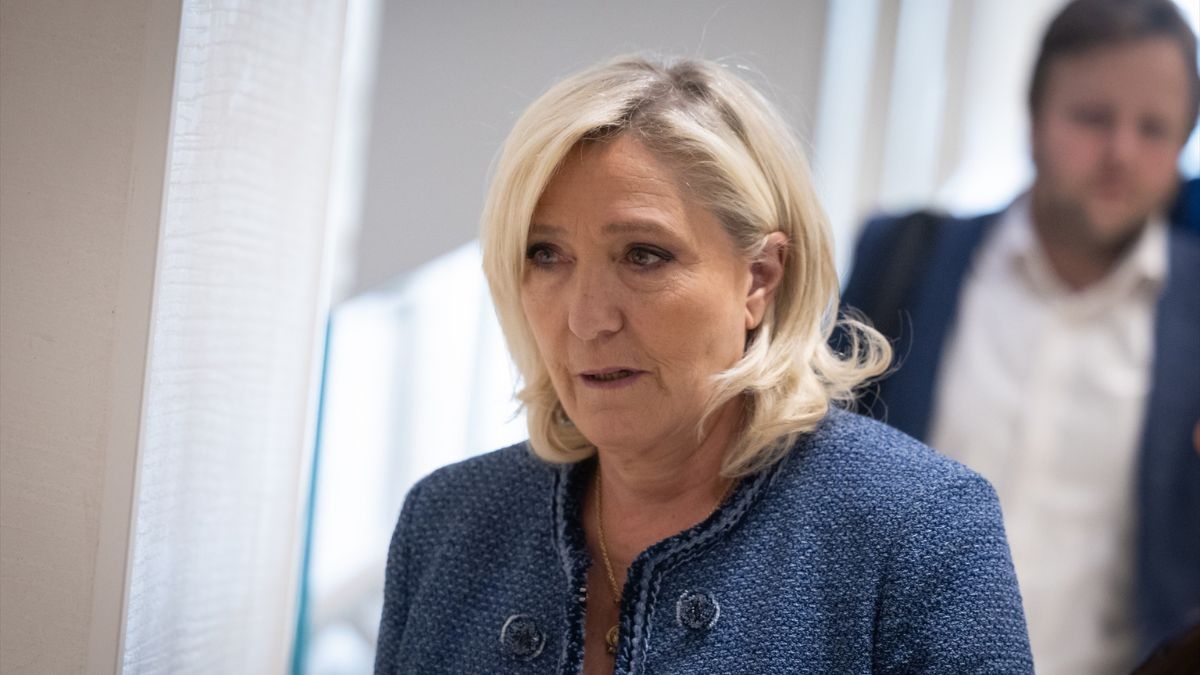 Le Pen recurre la sentencia que la inhabilita por malversación
