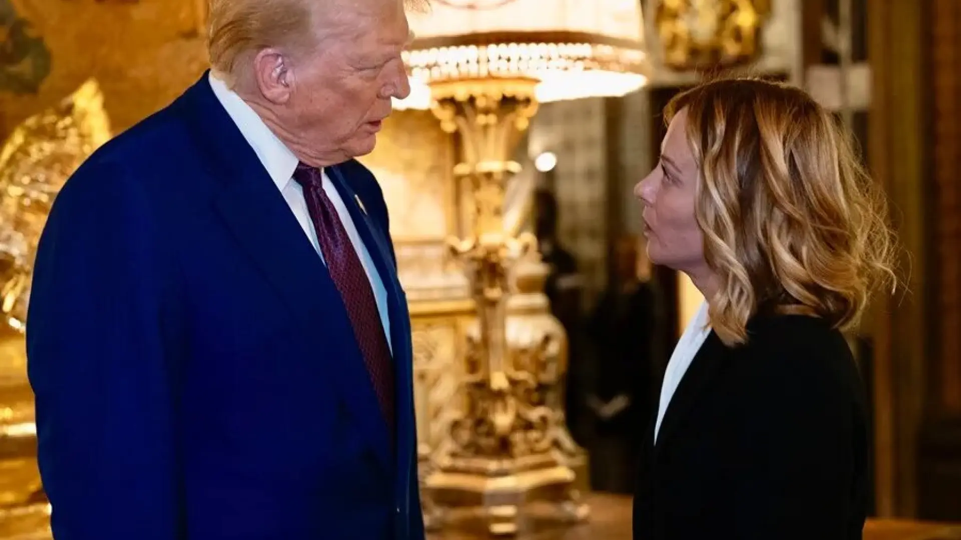 Meloni viaja este jueves a EEUU y asegura que negociará los aranceles «lo mejor que pueda» Meloni viaja este jueves a EEUU y asegura que negociará los aranceles «lo mejor que pueda»