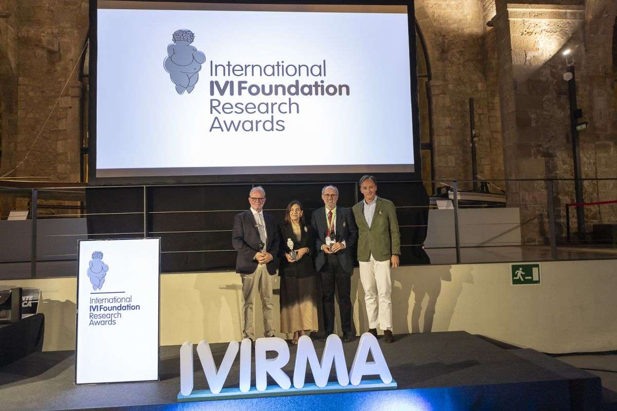 Nick Macklon, Johan Smitz y Mayte Rius, premiados por sus aportaciones a la medicina reproductiva Nick Macklon, Johan Smitz y Mayte Rius, premiados por sus aportaciones a la medicina reproductiva