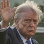 Trump indulta a una republicana culpable de usar donaciones públicas para una cirugía estética