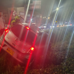 Noche de angustia al norte de Bogotá: tren se llevo por delante a un carro