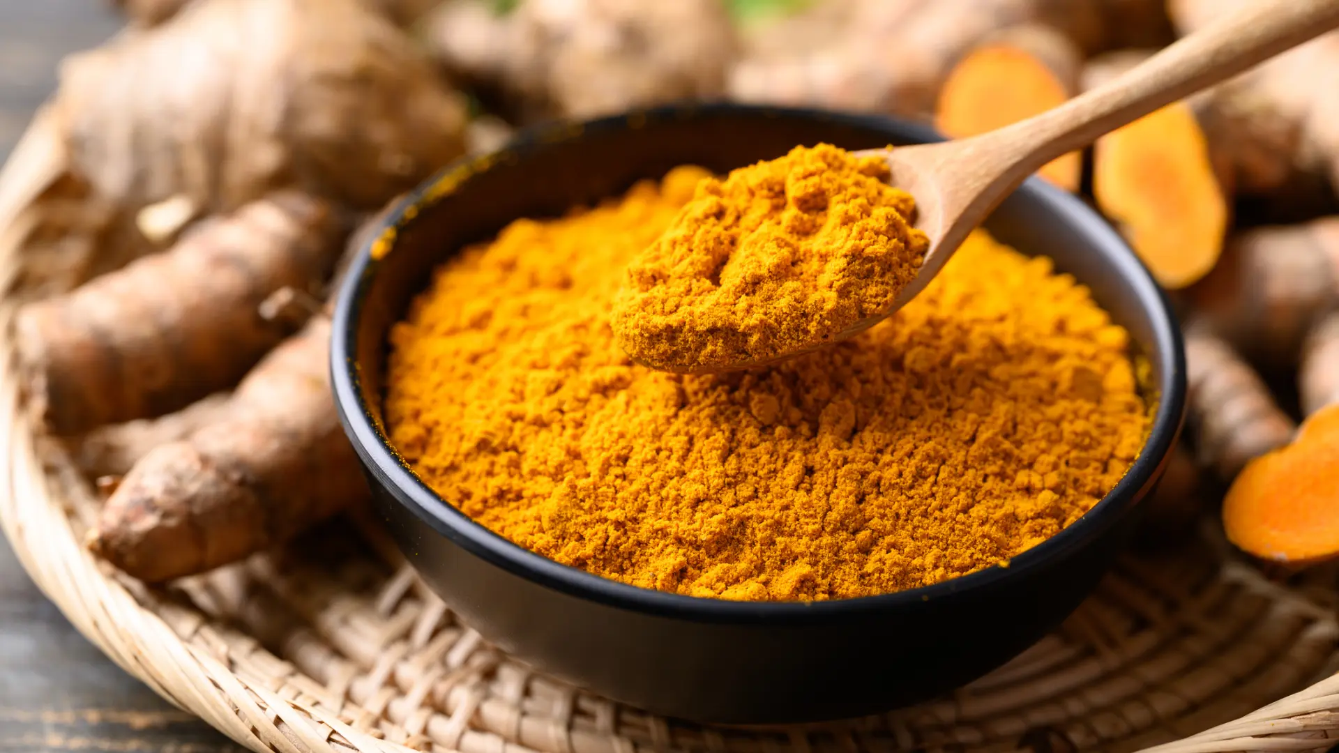 Lo que el nutricionista Álex Yáñez destaca de la cúrcuma :»Es un antiinflamatorio de los de verdad»