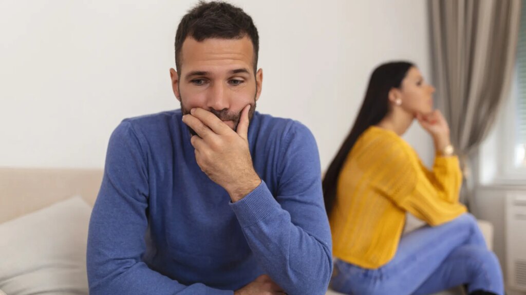 Si tu pareja usa estas palabras, es que quiere cortar contigo pero no se atreve