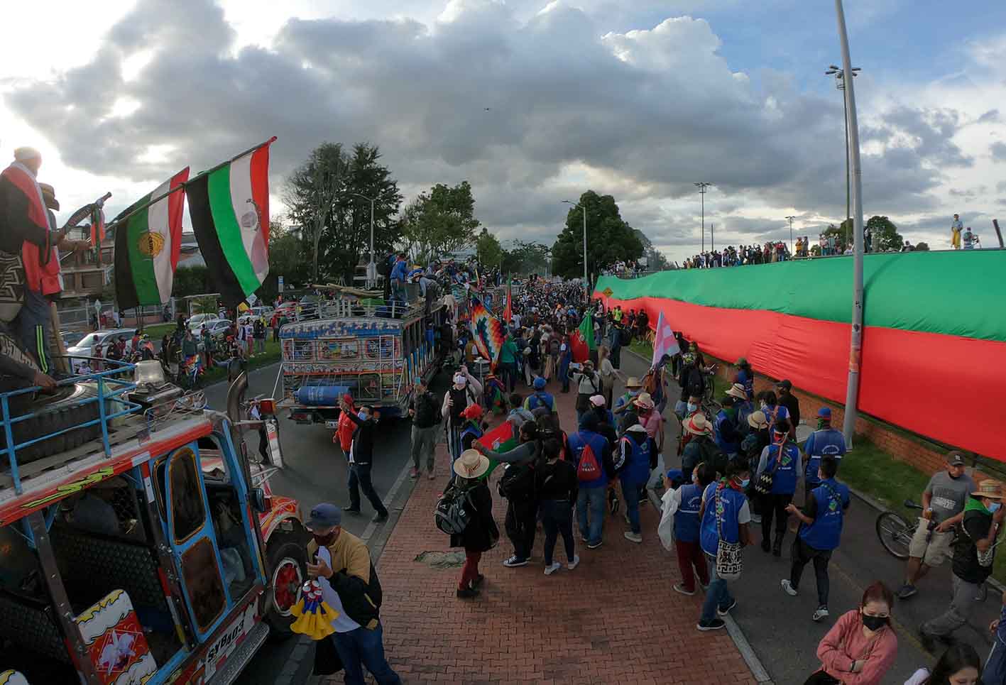 Indígenas llegarán a Bogotá para marchas convocadas por Petro el 1° de Mayo Indígenas llegarán a Bogotá para marchas convocadas por Petro el 1° de Mayo