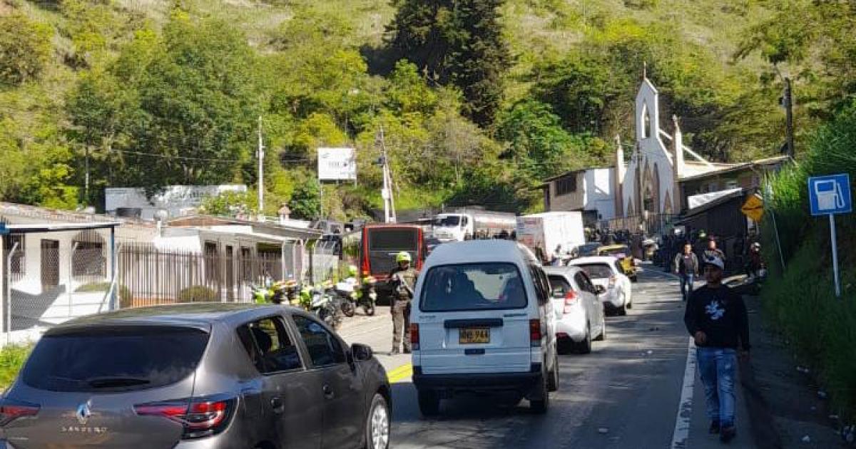 Noticias Antioquia: Gobernador solicita ayuda para levantar bloqueos Noticias Antioquia: Gobernador solicita ayuda para levantar bloqueos