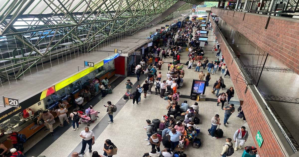 Noticias Medellín: Se han movilizado más de 300 mil personas por terminales Noticias Medellín: Se han movilizado más de 300 mil personas por terminales
