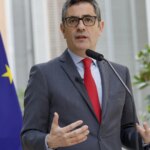 Bolaños no cree que Ábalos esté «chantajeando» a Sánchez y pone la mano en el fuego por Santos Cerdán Bolaños no cree que Ábalos esté «chantajeando» a Sánchez y pone la mano en el fuego por Santos Cerdán