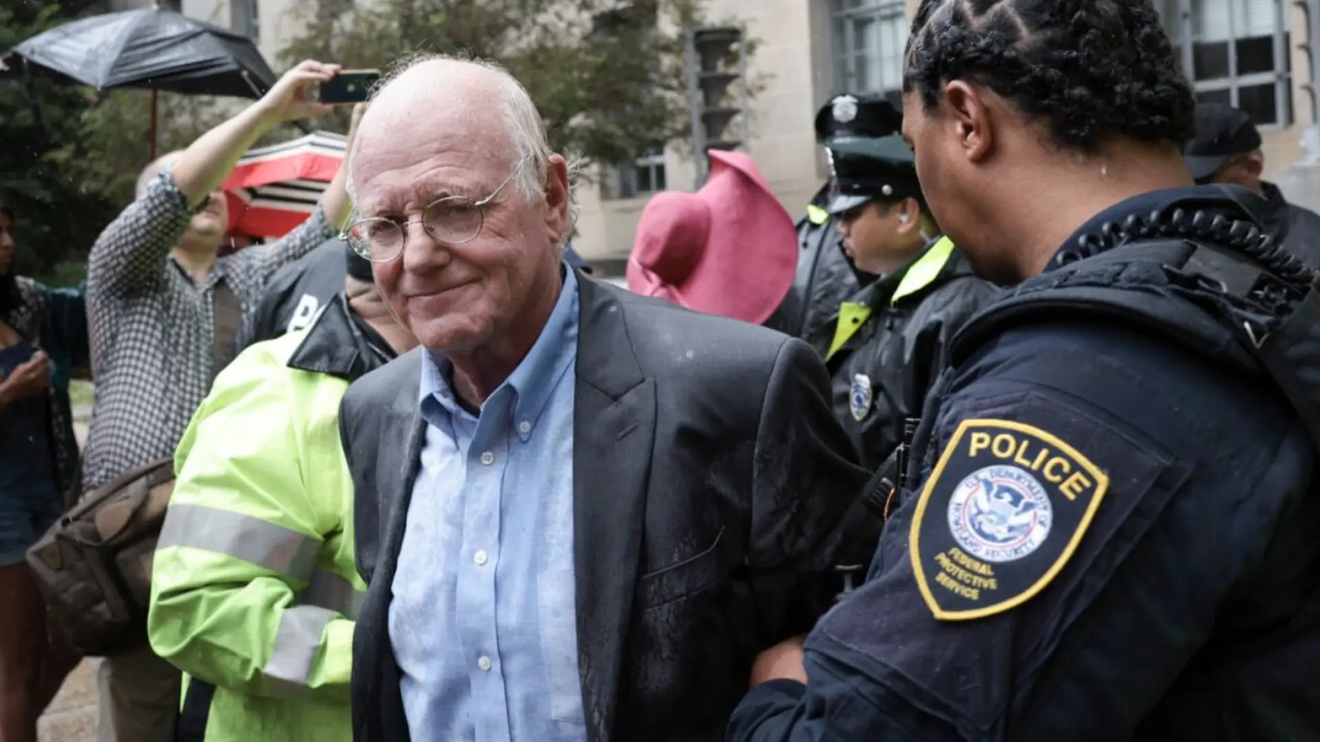Detienen al cofundador de Ben & Jerry’s por protestar contra la guerra en Gaza en el Congreso de los EEUU