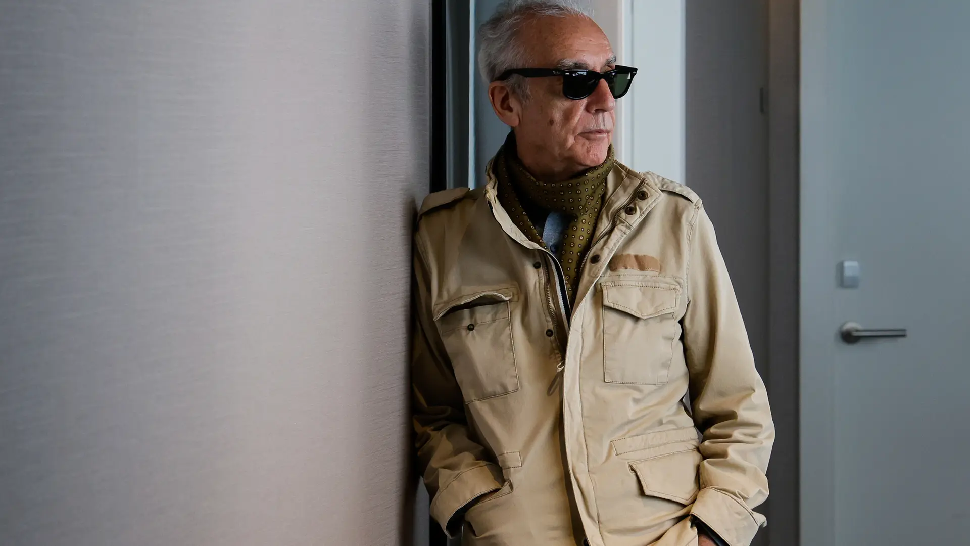 «El autor a veces es un estorbo. Todos deberíamos estar muertos»