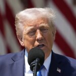 Trump evalúa la idea de un ‘reality’ donde inmigrantes competirían por ganar la ciudadanía estadounidense