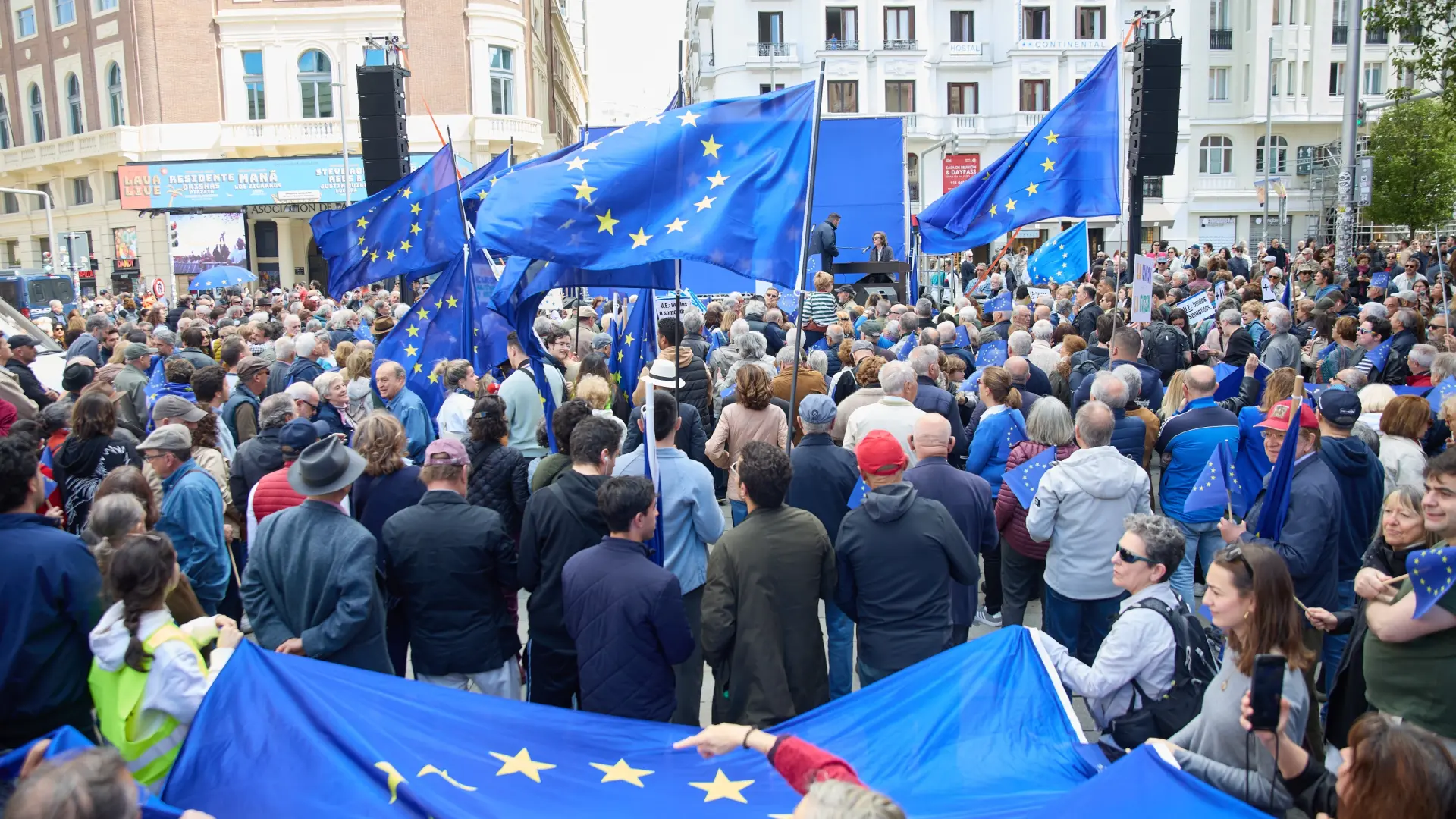 «Los jóvenes europeos nacimos en paz, no queremos heredar la guerra» «Los jóvenes europeos nacimos en paz, no queremos heredar la guerra»