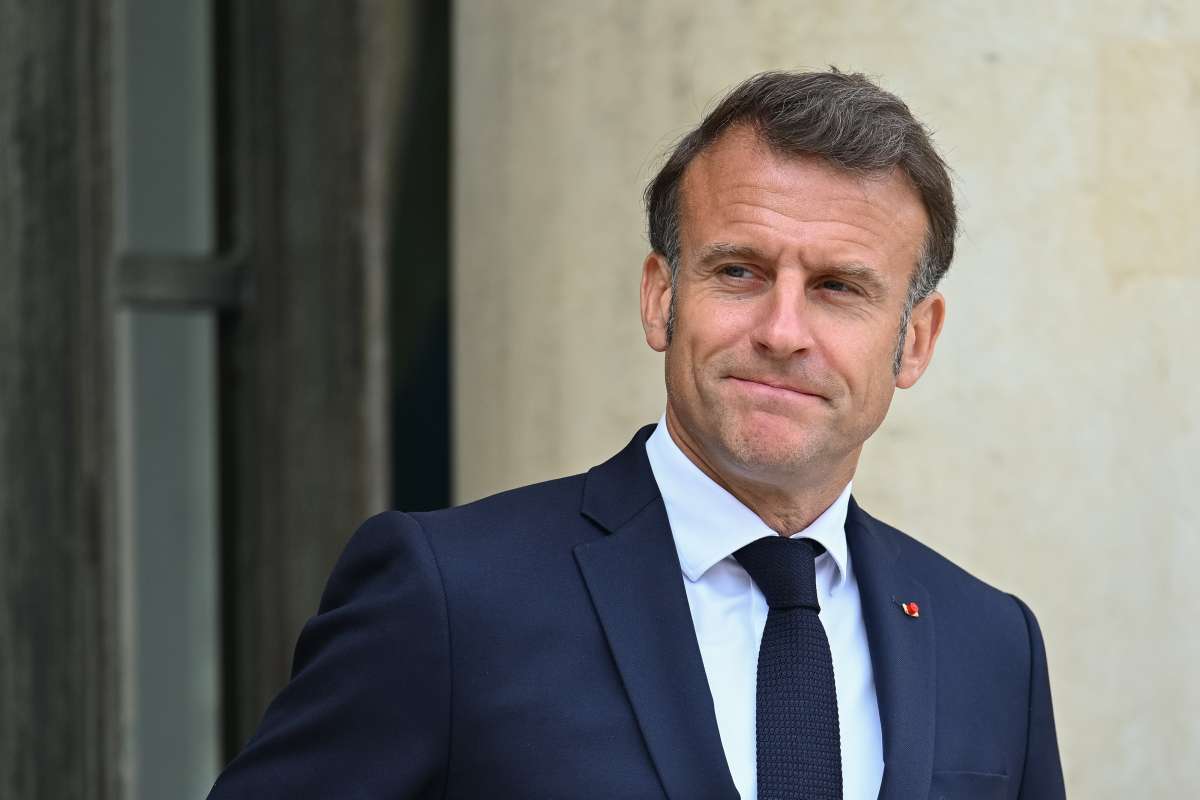 Macron defrauda en su vuelta al ruedo nacional: sin anuncios novedosos y con referencias a España Macron defrauda en su vuelta al ruedo nacional: sin anuncios novedosos y con referencias a España