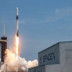 SpaceX cumple cinco años desde su primer vuelo tripulado con la NASA