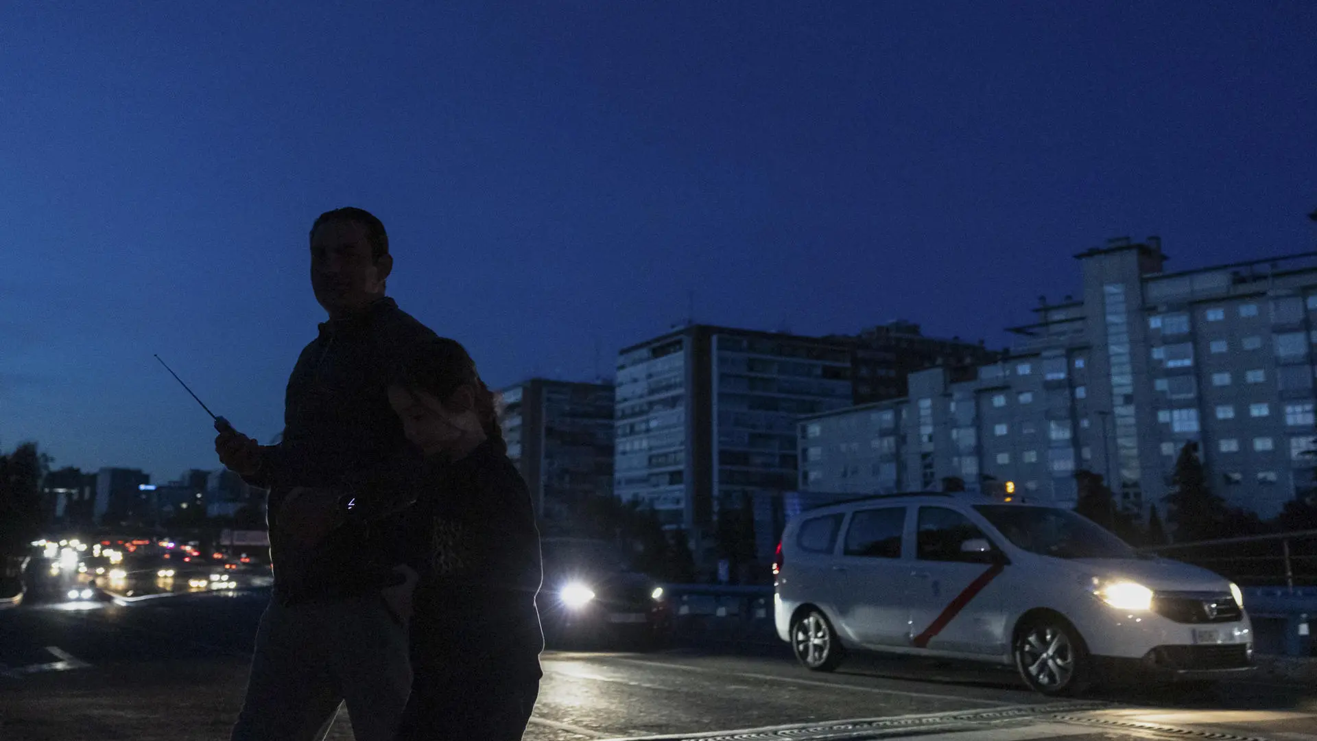 Un 53% de los españoles se acordó del kit de emergencia durante el apagón pero solo un tercio lo tenía, según el CIS Un 53% de los españoles se acordó del kit de emergencia durante el apagón pero solo un tercio lo tenía, según el CIS