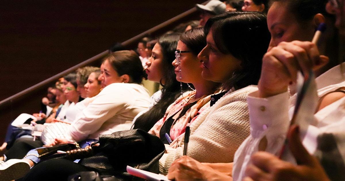 Noticias Medellín: Se realizará congreso para tratar temas de la niñez