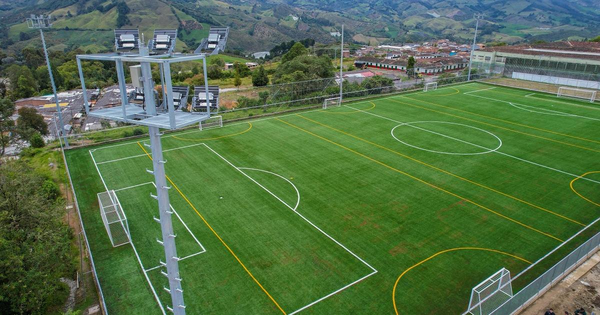 Noticias Antioquia: Sonsón estrenará estadio de fútbol