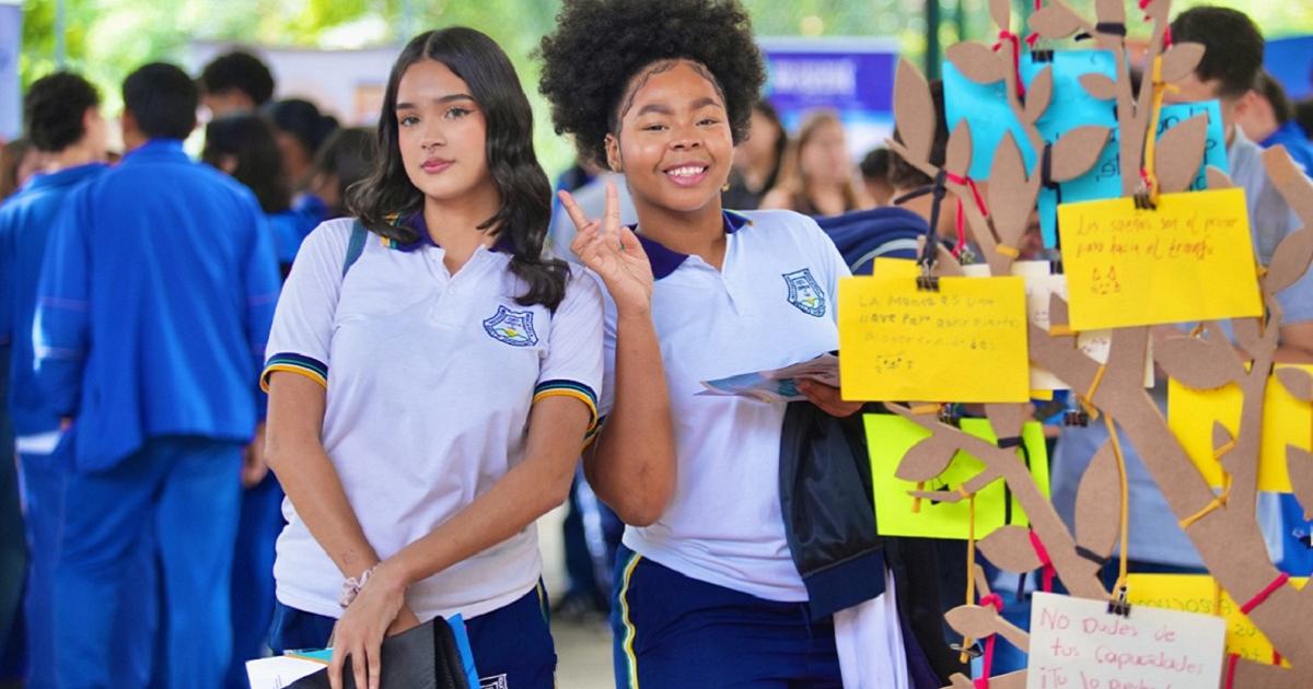 Noticias Medellín: Feria en la comuna 1 sobre estudios superiores