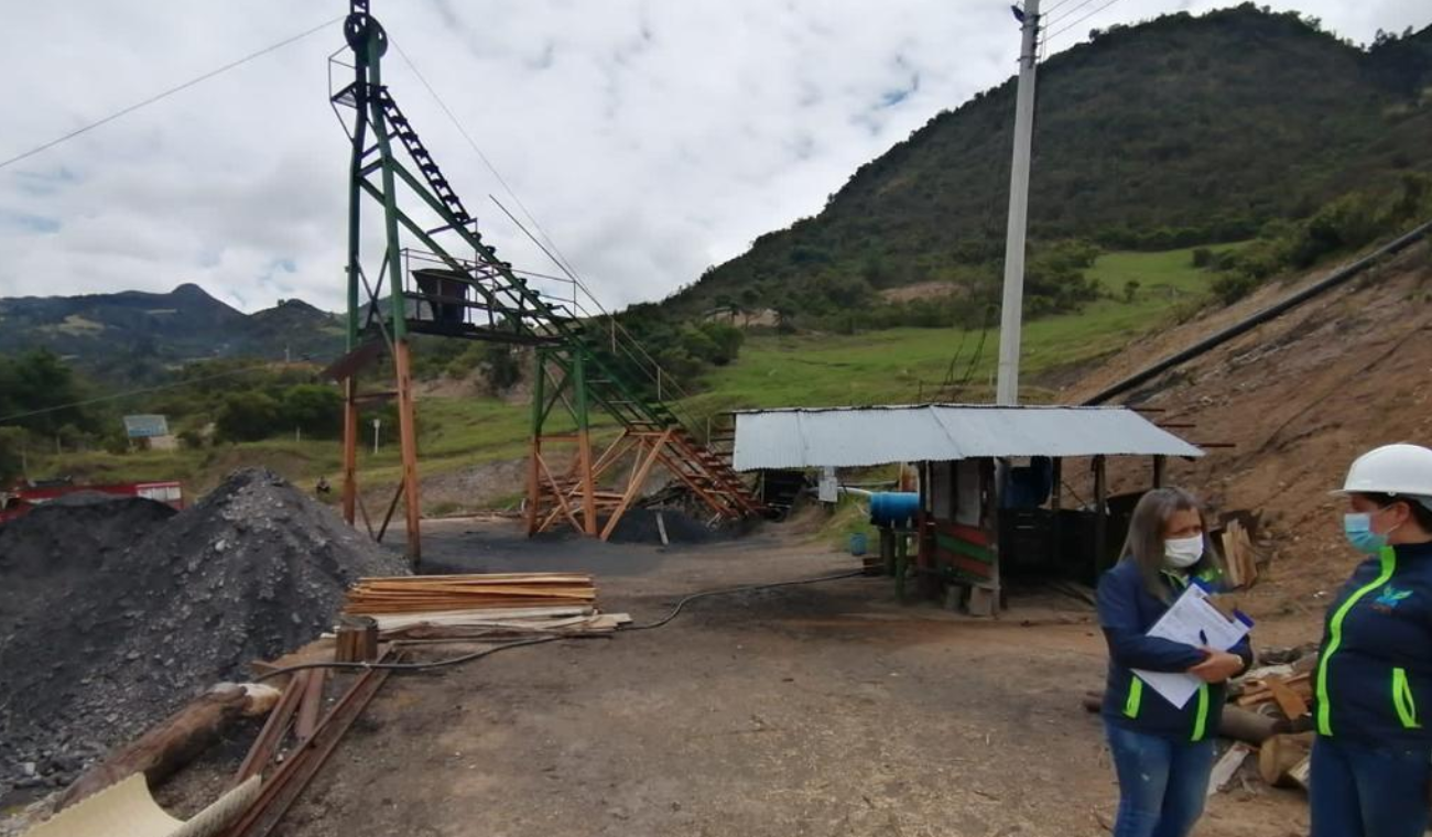 La CAR inició proceso sancionatorio a minas sin papeles en Cundinamarca