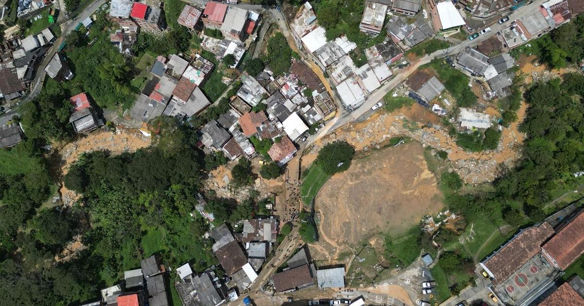 Noticias Medellín: Hallan cuerpo de menor arrastrado por creciente Noticias Medellín: Hallan cuerpo de menor arrastrado por creciente