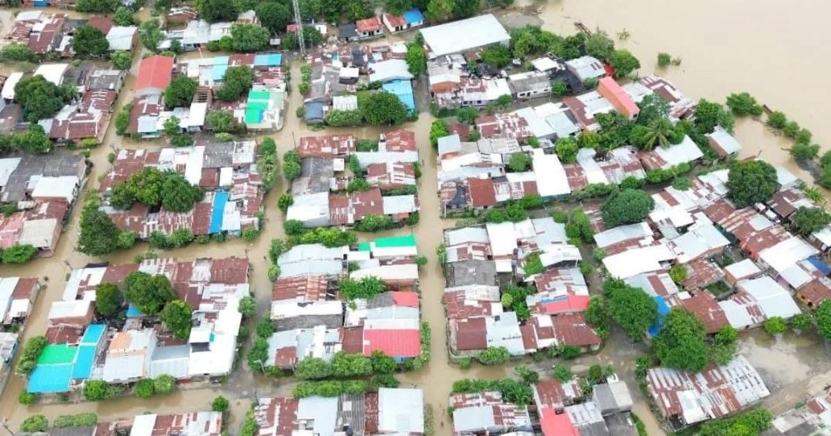 Noticias Antioquia: En Caucasia entregan ayudas a afectados por las lluvias Noticias Antioquia: En Caucasia entregan ayudas a afectados por las lluvias