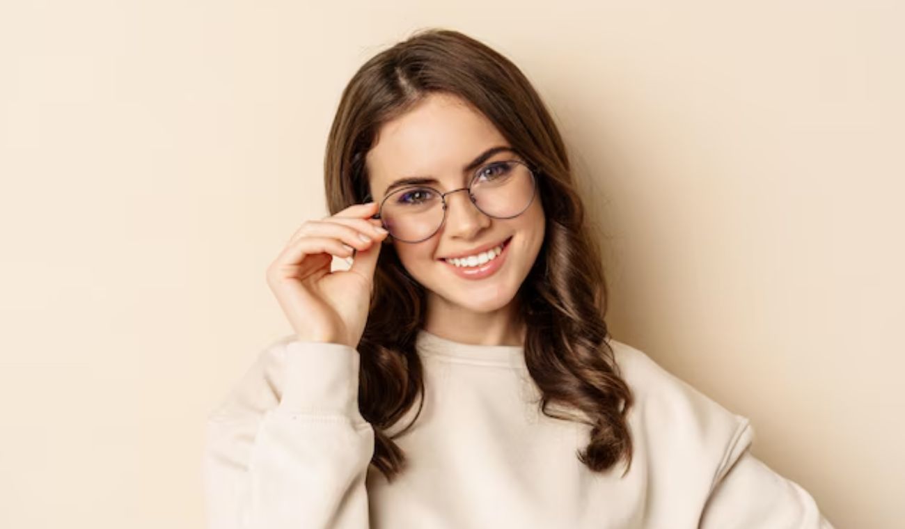 Truco para desinfectar las gafas y eliminar rayones