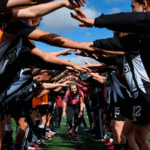 Prohíben a las mujeres transgénero jugar en el fútbol femenil de Inglaterra