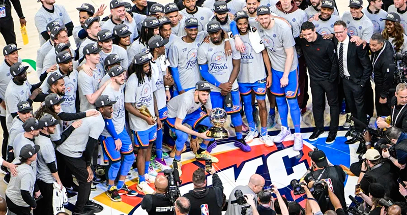 124-94. Los Thunder, a las Finales NBA por la puerta grande