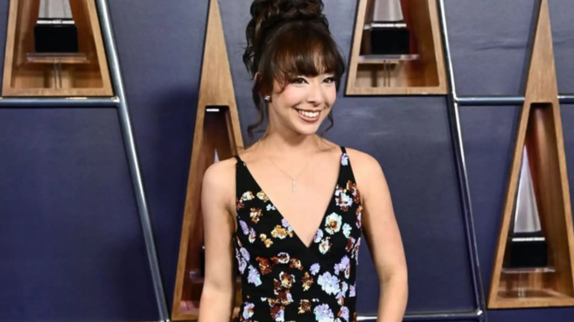 Aubrey Anderson-Emmons, de ‘Modern Family’, confirma su bisexualidad recreando una escena de la serie