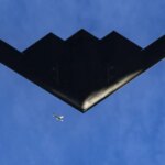 EEUU moviliza bombarderos hacia el Pacífico mientras Trump sopesa si atacar Irán