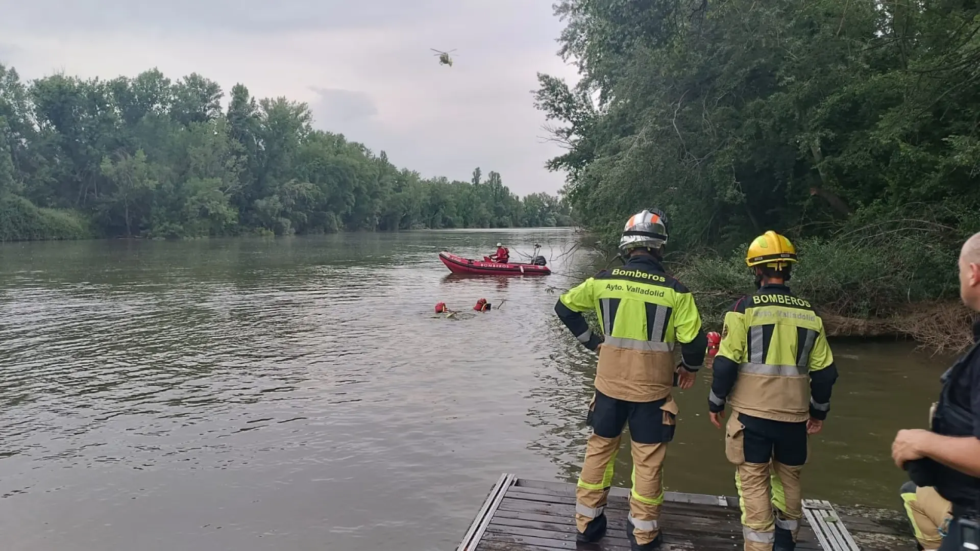 Encuentran muerto a un joven que había desaparecido cuando se bañaba en el río Pisuerga en Valladolid Encuentran muerto a un joven que había desaparecido cuando se bañaba en el río Pisuerga en Valladolid