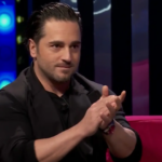 «La gente normal cambia, no juzgues y no serás juzgado»