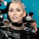 Qué es la rotura de quiste ovárico, el doloroso problema de salud que ha sufrido Miley Cyrus