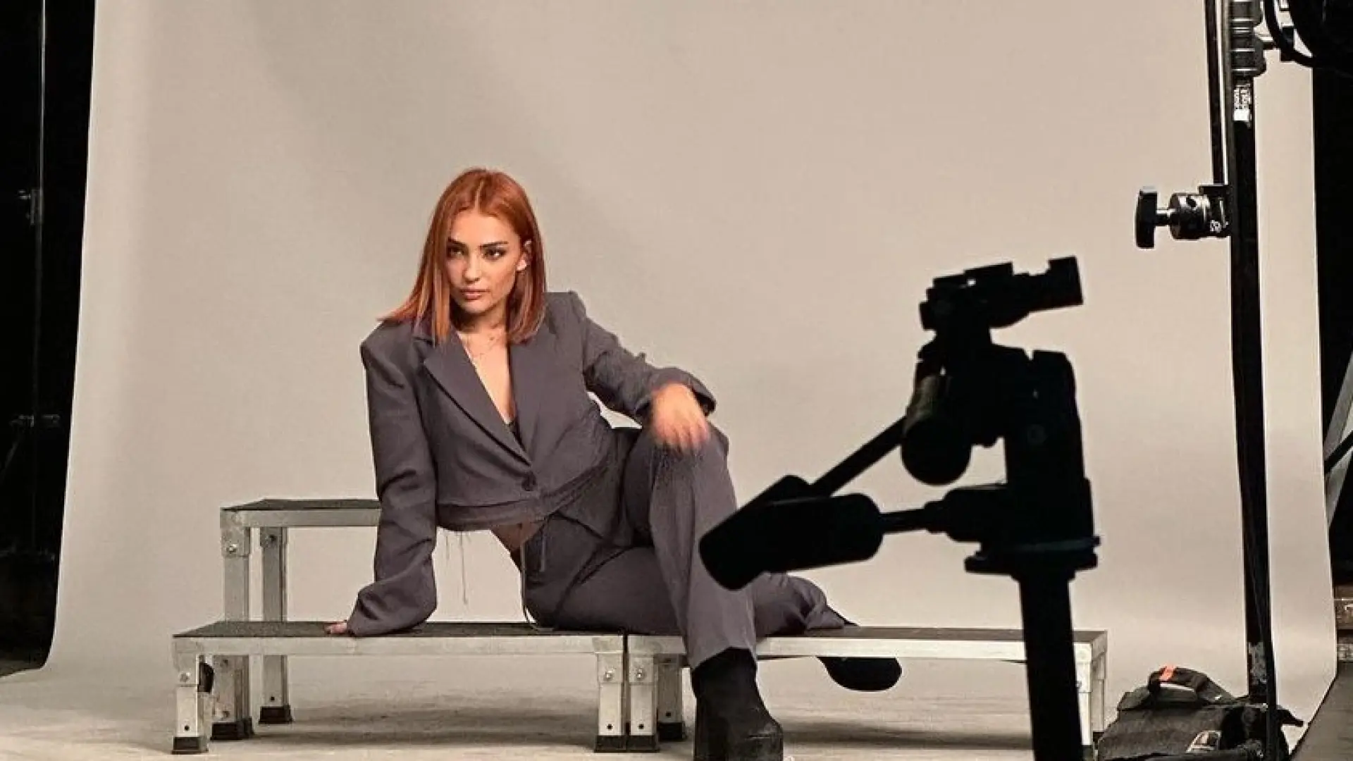 Violeta se descubre en su debut como «una mística» con acento Violeta se descubre en su debut como «una mística» con acento