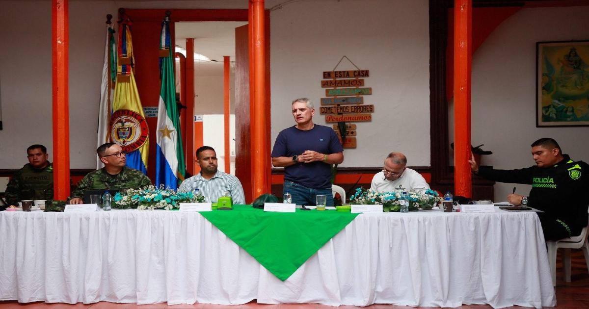 Noticias Antioquia: Ofrecen recompensa por alias Ramiro de las disidencias