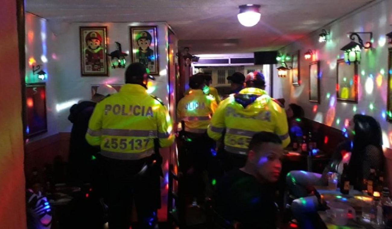 Quiénes viven en conjuntos pagarían multa de 0.000: Ley obliga a pagar