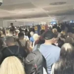 la prensa británica denuncia las condiciones en el aeropuerto de Tenerife Sur