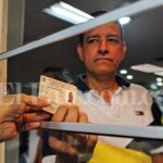 ¿De cuánto es la multa por manejar con la licencia de conducción vencida?