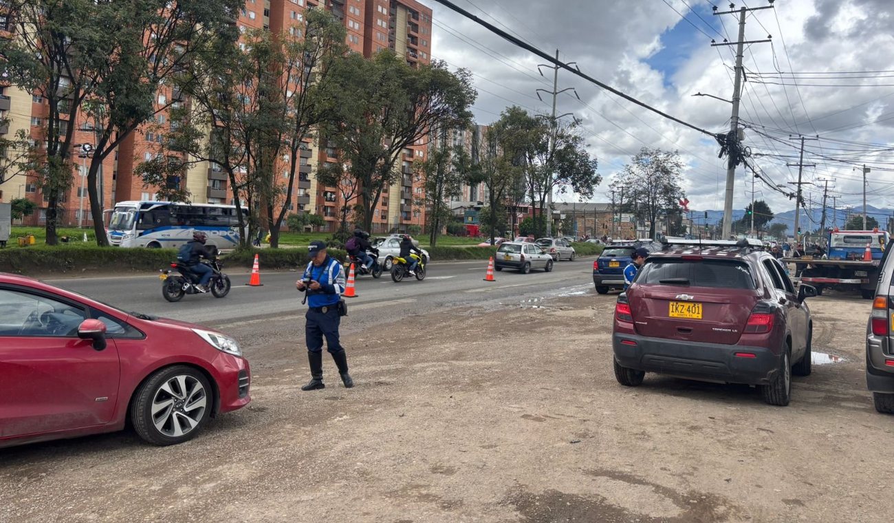 Los carros sin pico y placa regional: alcaldía GALÁN confirma excepciones Los carros sin pico y placa regional: alcaldía GALÁN confirma excepciones
