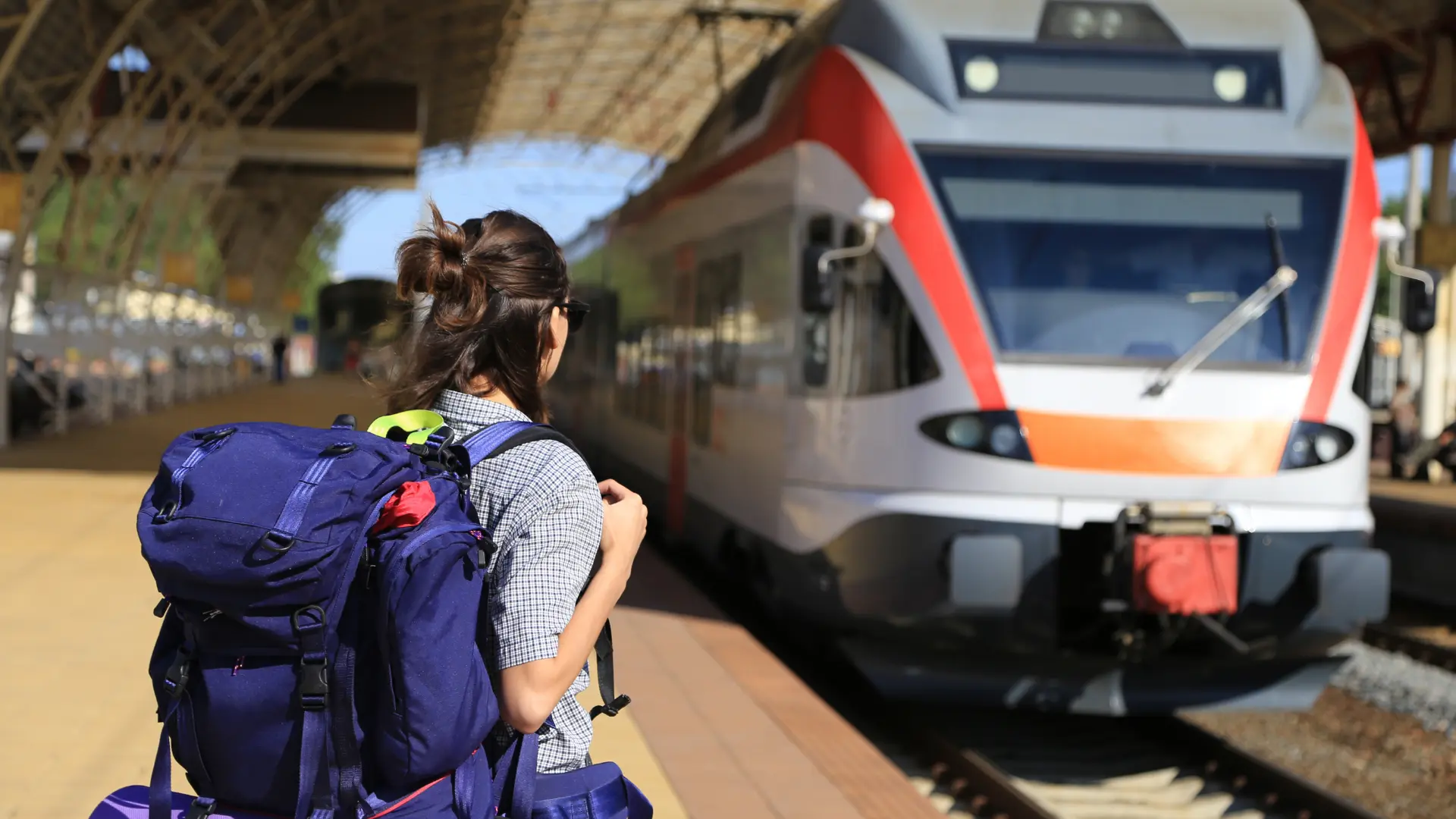 reducción del 90% en billetes de autobús y del 50% en tren e Interrail reducción del 90% en billetes de autobús y del 50% en tren e Interrail