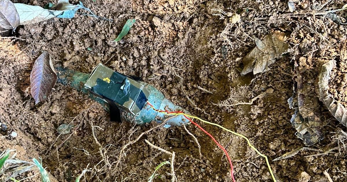 Noticias Antioquia: Ejército frustra atentado en Valdivia Noticias Antioquia: Ejército frustra atentado en Valdivia