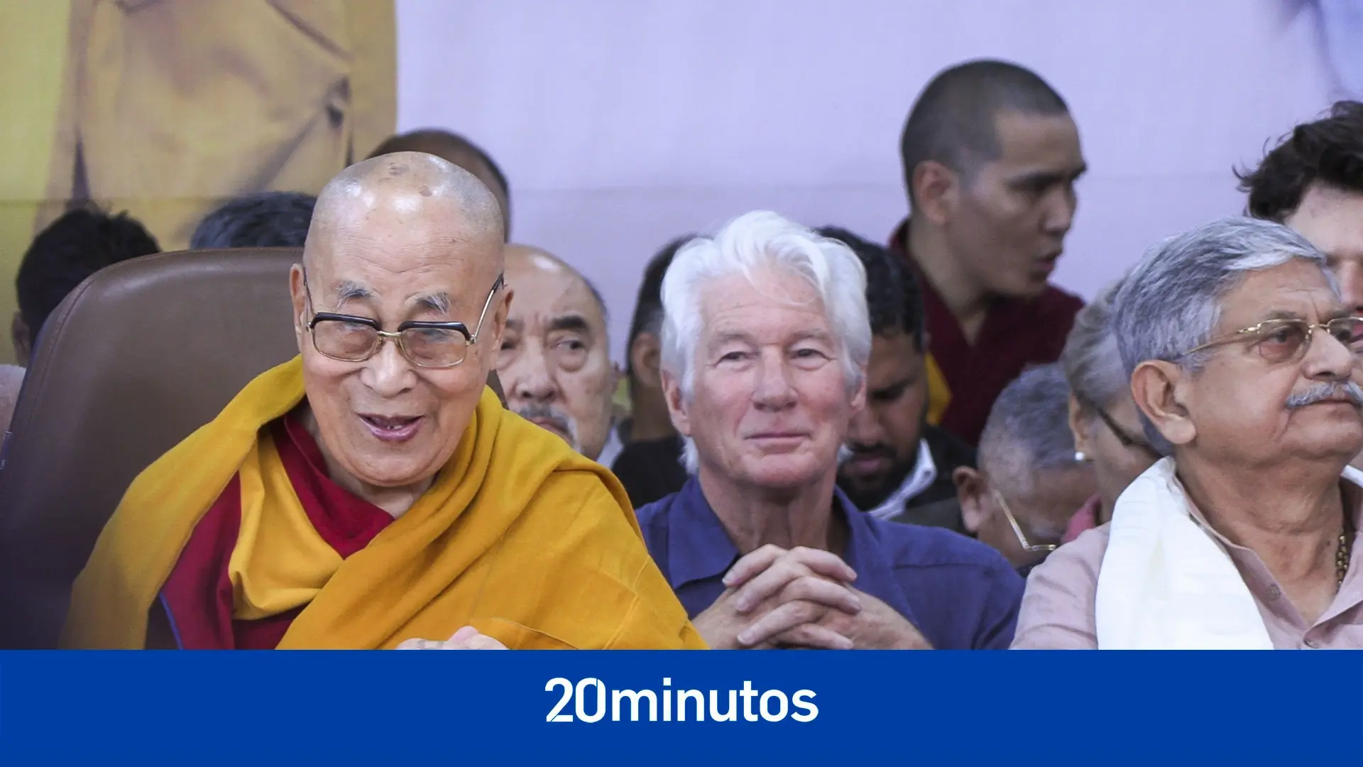 Así ha sido la celebración del 90 cumpleaños del dalái lama: tarta gigante, bailarinas y Richard Gere