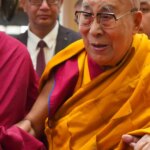 El dalái lama vaticina que vivirá hasta los 120 o 130 años en medio de la crisis por su sucesión