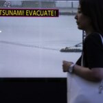 Una mujer muere en Japón tras caer su coche por un precipicio durante la alerta de evacuación por tsunami tras el terremoto