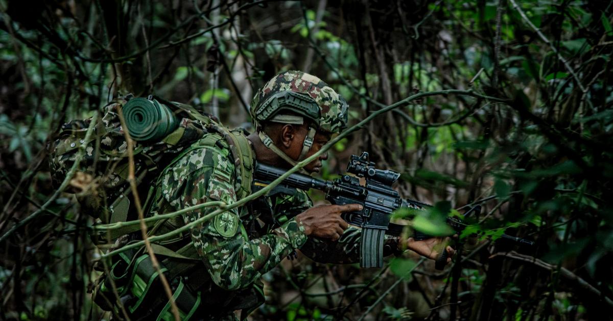 Noticias Antioquia: Mindefensa confirma bombardeo contra el Clan del Golfo Noticias Antioquia: Mindefensa confirma bombardeo contra el Clan del Golfo